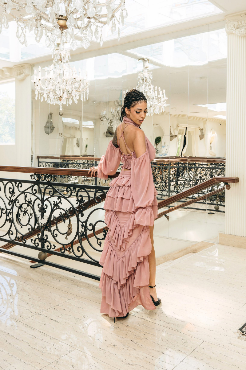 The High Society Set in Mauve