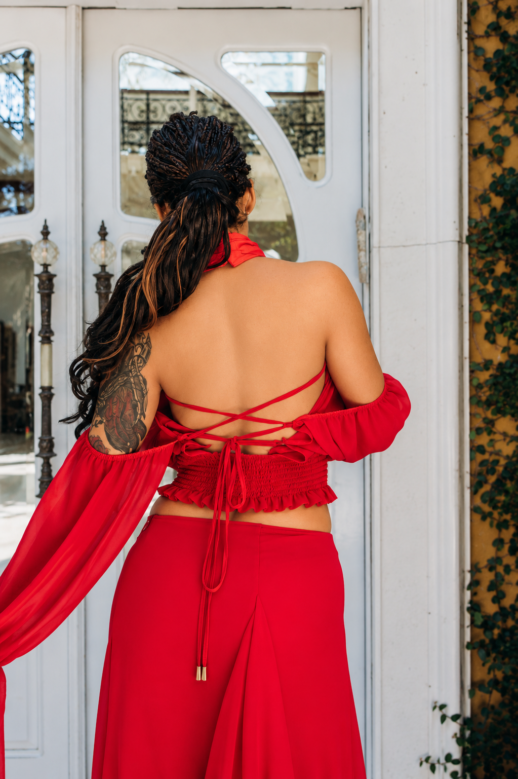 The Rodeo Drive Set in Scarlet