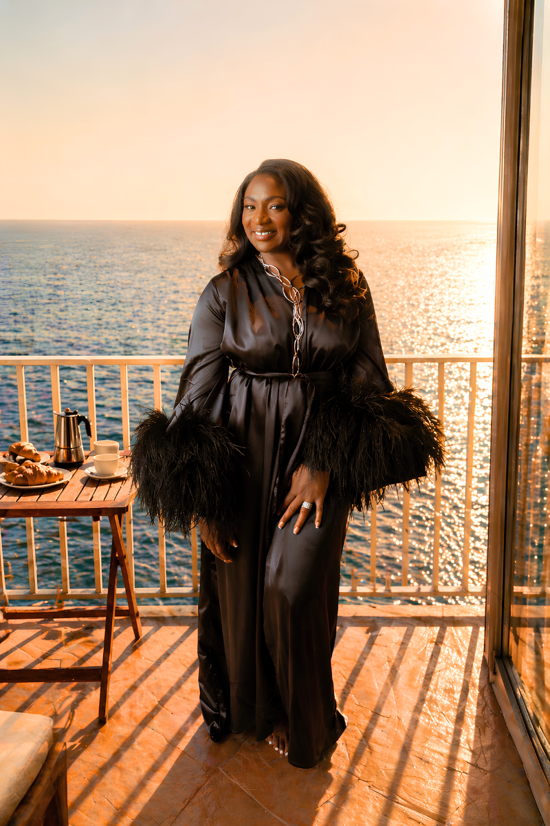 The Grand Dame Robe